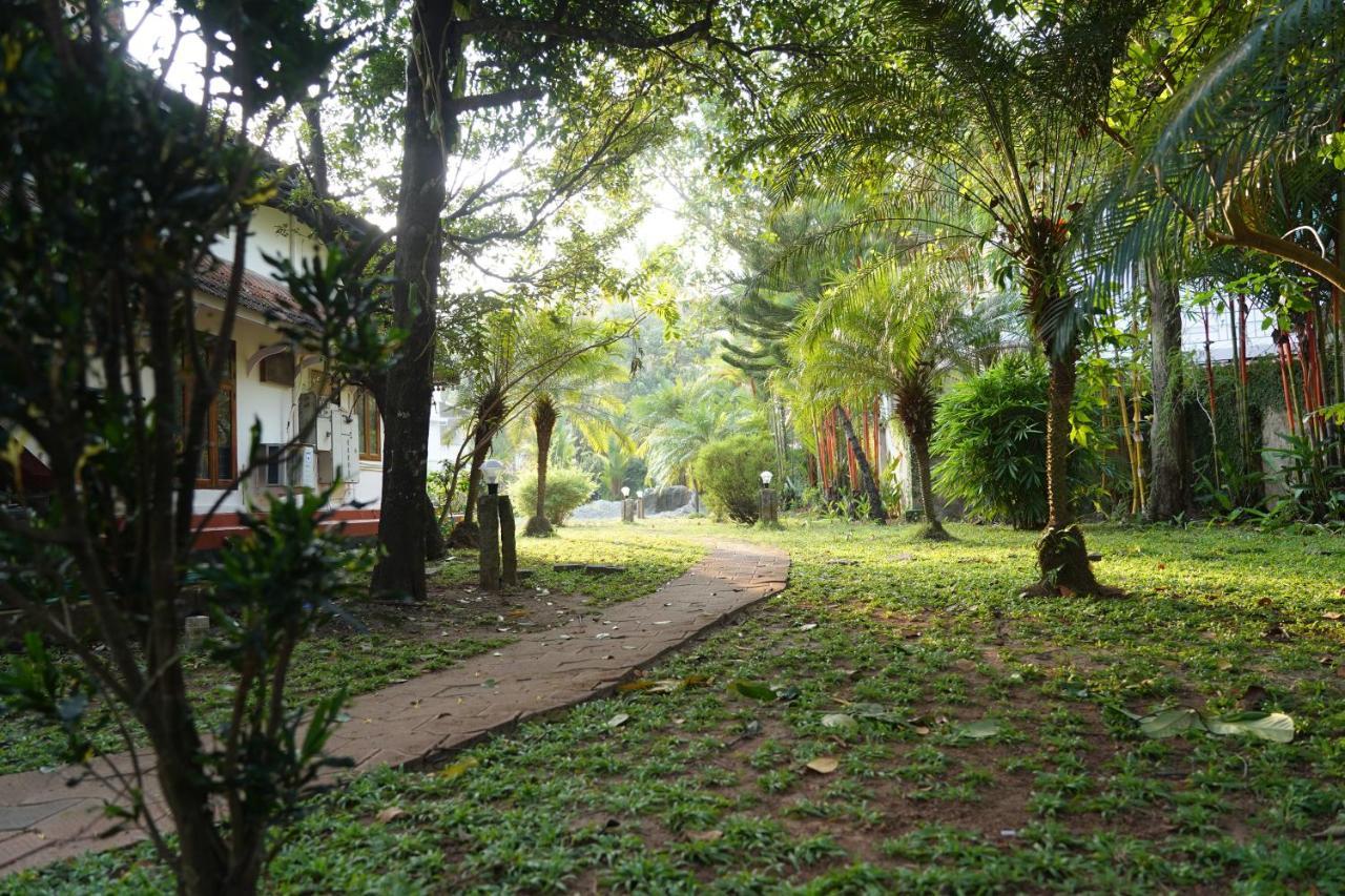Alfred Place Kochi Kültér fotó